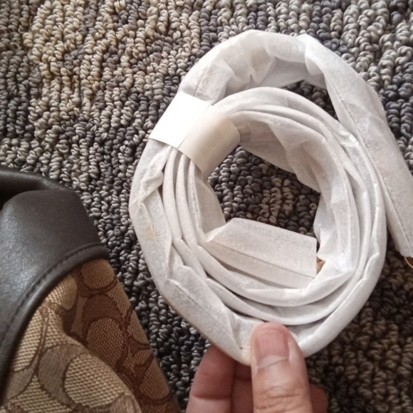 Coach Signature Brown and Black Shoulder Bag Edie 31 Handbag Womens - Picture 9 of 11